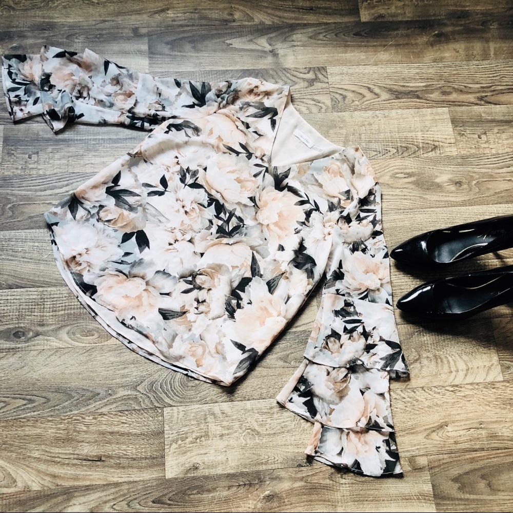 Calvin Klein Rose Print long Sleeve Blouse - Picture 5 of 8